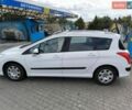 Белый Пежо 308, объемом двигателя 1.6 л и пробегом 180 тыс. км за 5500 $, фото 1 на Automoto.ua