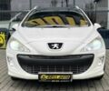 Белый Пежо 308, объемом двигателя 2 л и пробегом 273 тыс. км за 5800 $, фото 1 на Automoto.ua