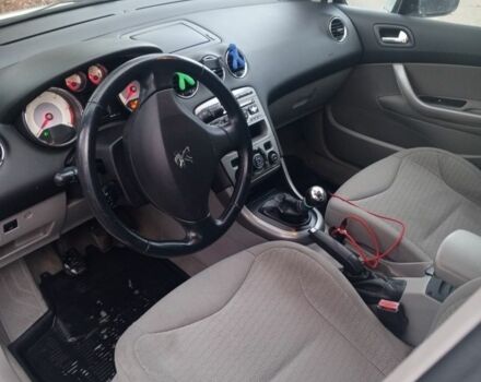 Білий Пежо 308, об'ємом двигуна 1.6 л та пробігом 400 тис. км за 5900 $, фото 2 на Automoto.ua