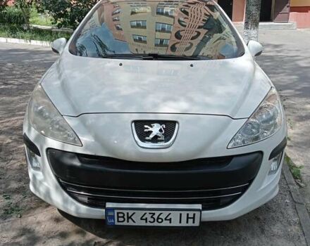 Білий Пежо 308, об'ємом двигуна 1.56 л та пробігом 290 тис. км за 5300 $, фото 2 на Automoto.ua