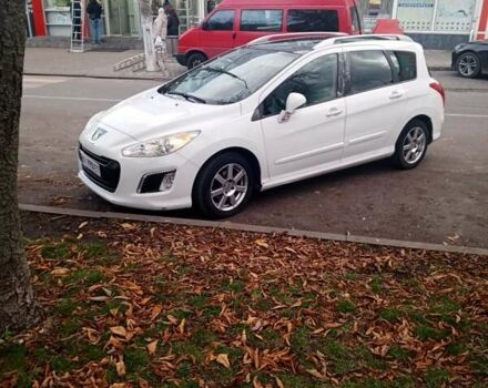 Білий Пежо 308, об'ємом двигуна 1.6 л та пробігом 400 тис. км за 4900 $, фото 1 на Automoto.ua