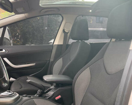 Білий Пежо 308, об'ємом двигуна 1.6 л та пробігом 149 тис. км за 6500 $, фото 9 на Automoto.ua