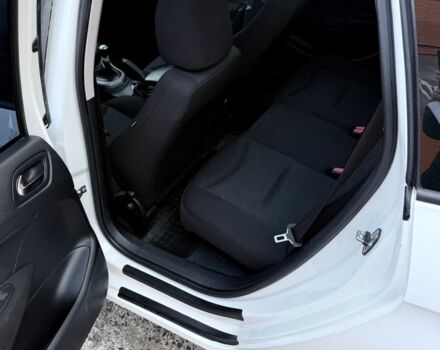 Белый Пежо 308, объемом двигателя 1.6 л и пробегом 234 тыс. км за 5900 $, фото 12 на Automoto.ua