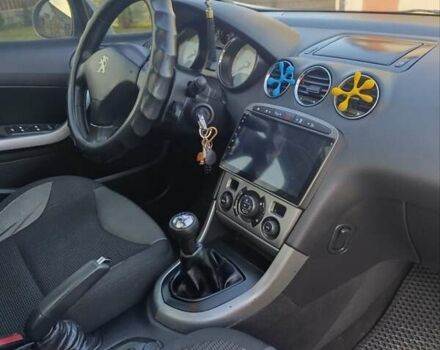 Білий Пежо 308, об'ємом двигуна 1.56 л та пробігом 247 тис. км за 6000 $, фото 5 на Automoto.ua