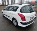 Белый Пежо 308, объемом двигателя 1.6 л и пробегом 224 тыс. км за 3900 $, фото 2 на Automoto.ua