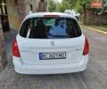 Белый Пежо 308, объемом двигателя 1.6 л и пробегом 209 тыс. км за 6000 $, фото 5 на Automoto.ua