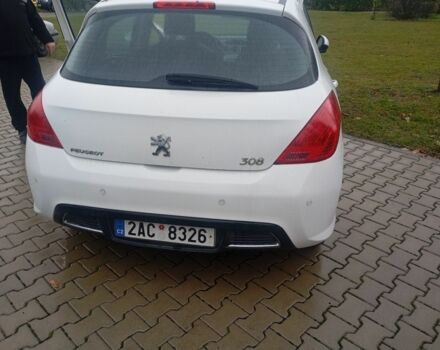 Белый Пежо 308, объемом двигателя 0 л и пробегом 66 тыс. км за 2546 $, фото 1 на Automoto.ua