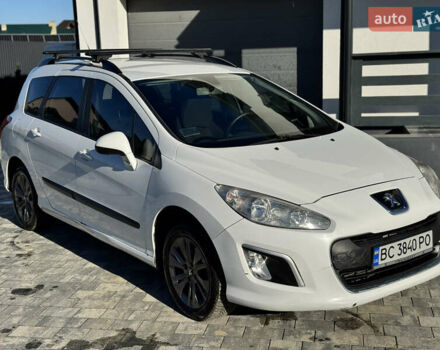 Белый Пежо 308, объемом двигателя 1.6 л и пробегом 220 тыс. км за 5500 $, фото 16 на Automoto.ua