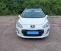 Белый Пежо 308, объемом двигателя 0 л и пробегом 188 тыс. км за 5999 $, фото 1 на Automoto.ua