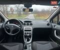 Белый Пежо 308, объемом двигателя 1.56 л и пробегом 226 тыс. км за 5100 $, фото 6 на Automoto.ua