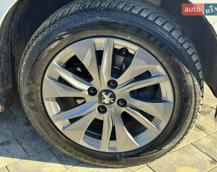 Белый Пежо 308, объемом двигателя 1.6 л и пробегом 220 тыс. км за 5500 $, фото 27 на Automoto.ua
