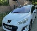 Білий Пежо 308, об'ємом двигуна 1.56 л та пробігом 162 тис. км за 10500 $, фото 1 на Automoto.ua