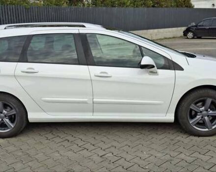 Білий Пежо 308, об'ємом двигуна 1.6 л та пробігом 246 тис. км за 6800 $, фото 7 на Automoto.ua