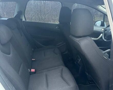 Белый Пежо 308, объемом двигателя 1.56 л и пробегом 226 тыс. км за 5100 $, фото 7 на Automoto.ua