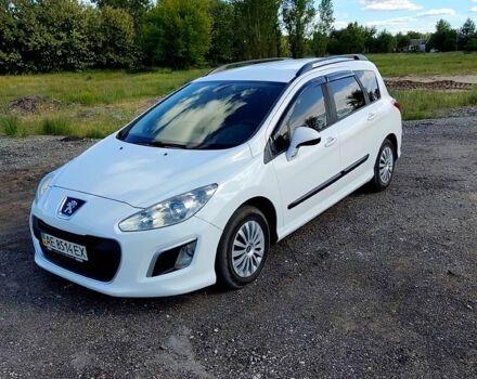 Белый Пежо 308, объемом двигателя 1.6 л и пробегом 185 тыс. км за 7100 $, фото 7 на Automoto.ua