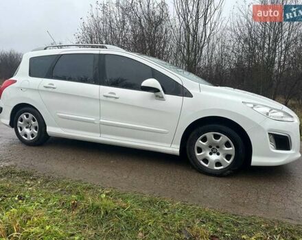 Белый Пежо 308, объемом двигателя 1.56 л и пробегом 226 тыс. км за 5100 $, фото 1 на Automoto.ua