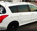 Белый Пежо 308, объемом двигателя 1.6 л и пробегом 292 тыс. км за 6000 $, фото 6 на Automoto.ua