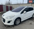 Белый Пежо 308, объемом двигателя 1.56 л и пробегом 151 тыс. км за 7500 $, фото 1 на Automoto.ua