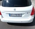 Белый Пежо 308, объемом двигателя 1.6 л и пробегом 320 тыс. км за 5600 $, фото 8 на Automoto.ua