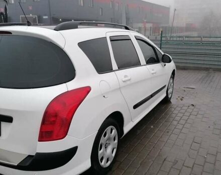 Белый Пежо 308, объемом двигателя 1.56 л и пробегом 217 тыс. км за 6000 $, фото 3 на Automoto.ua