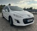 Белый Пежо 308, объемом двигателя 1.6 л и пробегом 143 тыс. км за 8000 $, фото 1 на Automoto.ua