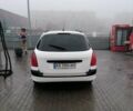 Белый Пежо 308, объемом двигателя 1.56 л и пробегом 217 тыс. км за 6000 $, фото 4 на Automoto.ua