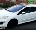 Белый Пежо 308, объемом двигателя 1.6 л и пробегом 292 тыс. км за 6000 $, фото 9 на Automoto.ua