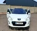Белый Пежо 308, объемом двигателя 1.6 л и пробегом 151 тыс. км за 7500 $, фото 6 на Automoto.ua