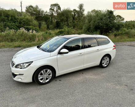 Белый Пежо 308, объемом двигателя 1.56 л и пробегом 209 тыс. км за 9400 $, фото 6 на Automoto.ua