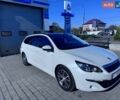 Белый Пежо 308, объемом двигателя 1.56 л и пробегом 255 тыс. км за 9300 $, фото 1 на Automoto.ua