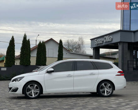 Белый Пежо 308, объемом двигателя 2 л и пробегом 234 тыс. км за 11750 $, фото 9 на Automoto.ua