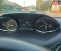 Белый Пежо 308, объемом двигателя 1.2 л и пробегом 226 тыс. км за 9000 $, фото 43 на Automoto.ua