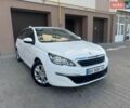Белый Пежо 308, объемом двигателя 1.56 л и пробегом 262 тыс. км за 8100 $, фото 1 на Automoto.ua