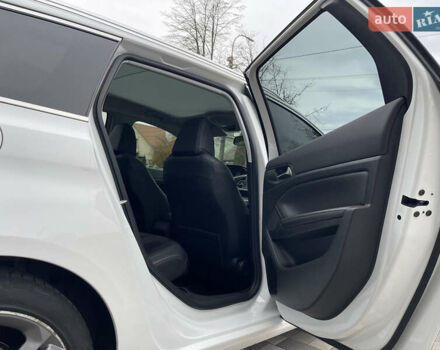 Белый Пежо 308, объемом двигателя 2 л и пробегом 234 тыс. км за 11750 $, фото 63 на Automoto.ua