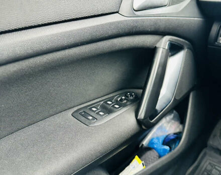 Белый Пежо 308, объемом двигателя 1.56 л и пробегом 250 тыс. км за 9200 $, фото 16 на Automoto.ua