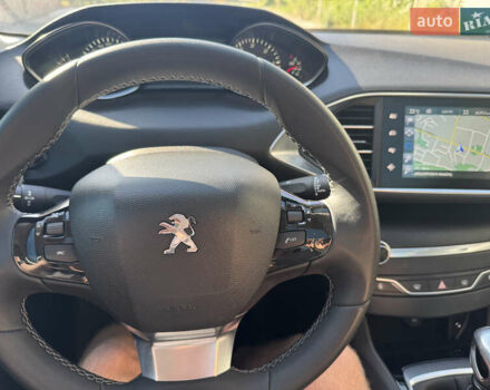 Білий Пежо 308, об'ємом двигуна 1.56 л та пробігом 230 тис. км за 10600 $, фото 21 на Automoto.ua
