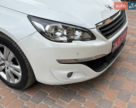 Пежо 308 2014 в Житомире на Automoto.ua Белый Пежо 308, объемом двигателя 1.56 л и пробегом 195 тыс. км за 9200 $, фото 20 на Automoto.ua