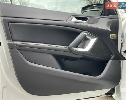 Белый Пежо 308, объемом двигателя 2 л и пробегом 234 тыс. км за 11750 $, фото 47 на Automoto.ua