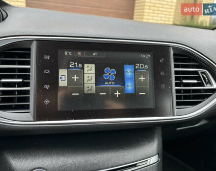 Пежо 308 2014 в Житомире на Automoto.ua Белый Пежо 308, объемом двигателя 1.56 л и пробегом 195 тыс. км за 9200 $, фото 28 на Automoto.ua