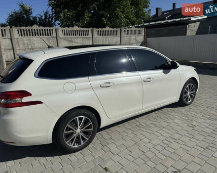 Білий Пежо 308, об'ємом двигуна 1.56 л та пробігом 230 тис. км за 10600 $, фото 9 на Automoto.ua