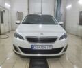 Белый Пежо 308, объемом двигателя 2 л и пробегом 238 тыс. км за 10000 $, фото 1 на Automoto.ua