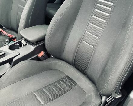 Белый Пежо 308, объемом двигателя 1.6 л и пробегом 250 тыс. км за 9000 $, фото 6 на Automoto.ua