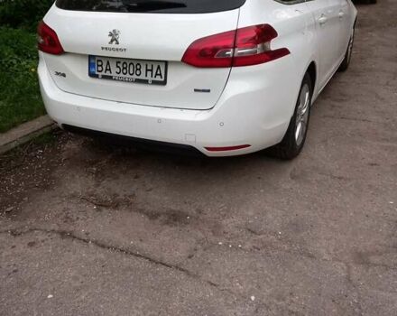 Белый Пежо 308, объемом двигателя 1.56 л и пробегом 252 тыс. км за 8500 $, фото 2 на Automoto.ua
