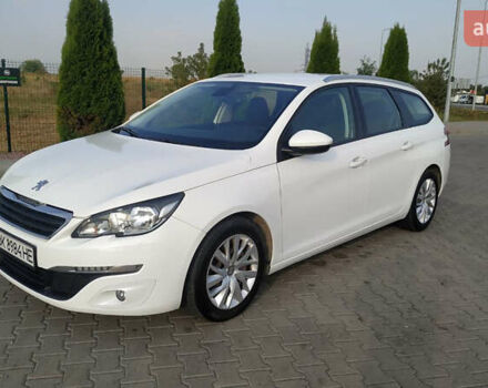 Белый Пежо 308, объемом двигателя 1.2 л и пробегом 141 тыс. км за 9600 $, фото 9 на Automoto.ua