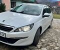 Белый Пежо 308, объемом двигателя 1.56 л и пробегом 273 тыс. км за 9500 $, фото 1 на Automoto.ua