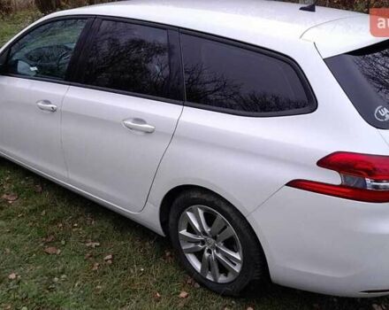 Белый Пежо 308, объемом двигателя 1.56 л и пробегом 216 тыс. км за 9600 $, фото 3 на Automoto.ua