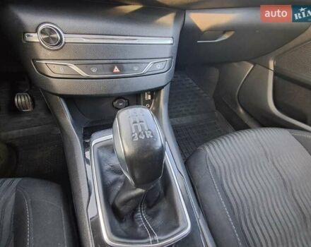 Білий Пежо 308, об'ємом двигуна 1.56 л та пробігом 280 тис. км за 6600 $, фото 12 на Automoto.ua