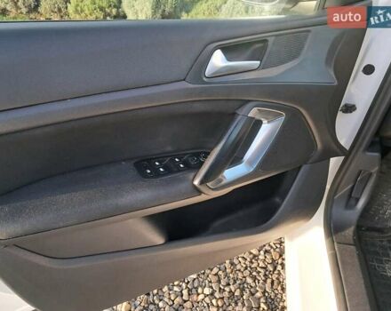 Білий Пежо 308, об'ємом двигуна 1.56 л та пробігом 280 тис. км за 6600 $, фото 13 на Automoto.ua