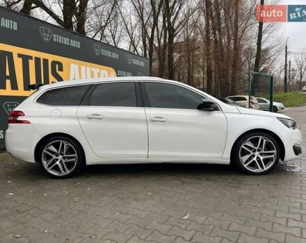 Белый Пежо 308, объемом двигателя 1.56 л и пробегом 265 тыс. км за 11000 $, фото 5 на Automoto.ua