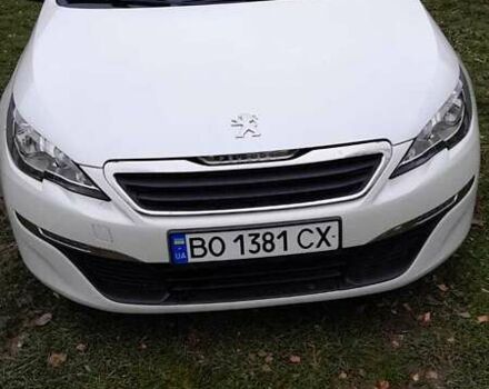 Белый Пежо 308, объемом двигателя 1.56 л и пробегом 216 тыс. км за 9600 $, фото 1 на Automoto.ua